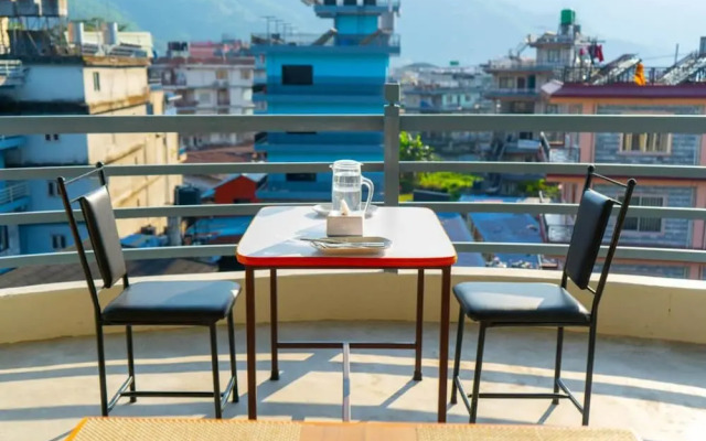 Hotel Pokhara Suites