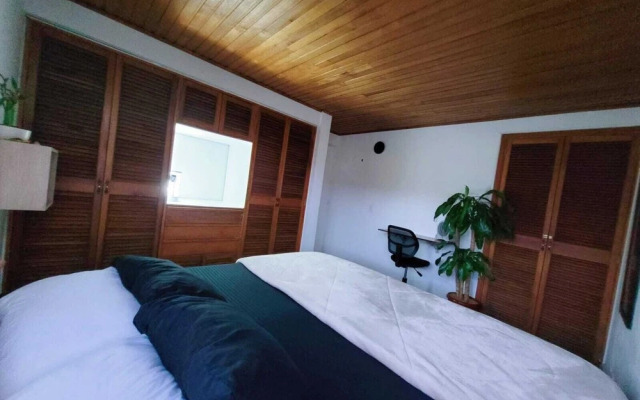 Elegant apartment with up to 4 people