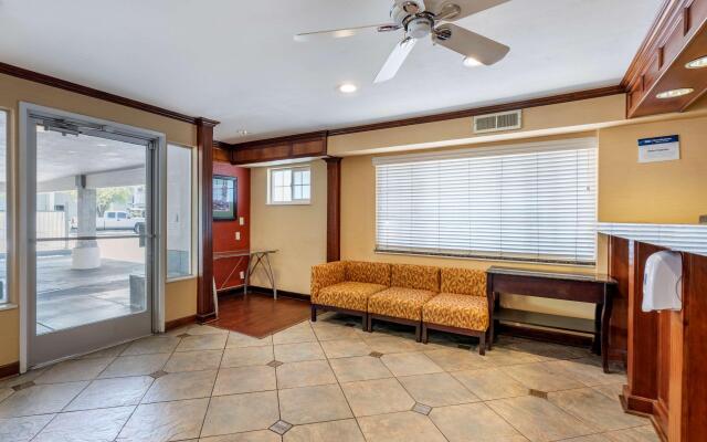 Best Western Town House Lodge