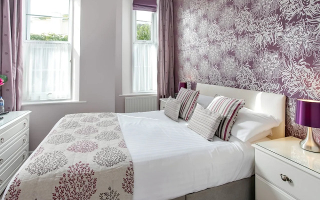 Trelawney Hotel