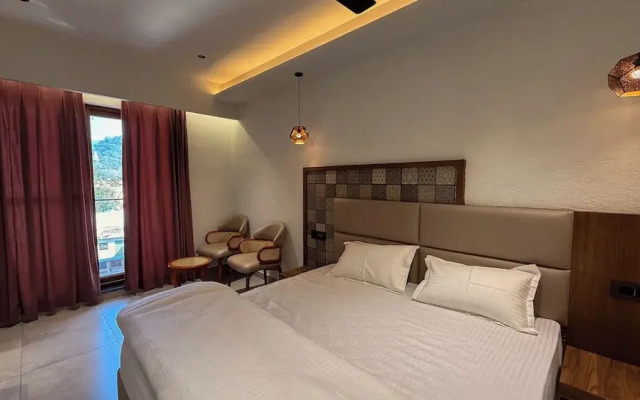 Yes Hotel By The Ganges