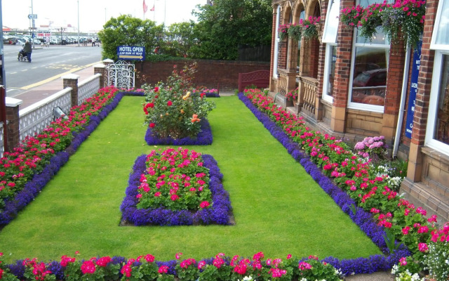 Furzedown Hotel