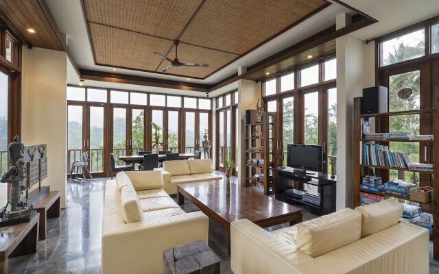Awan Putih Resort