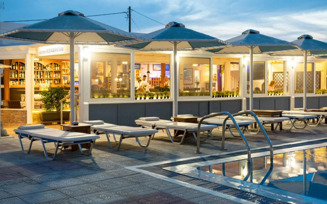 Mammis Beach Hotel