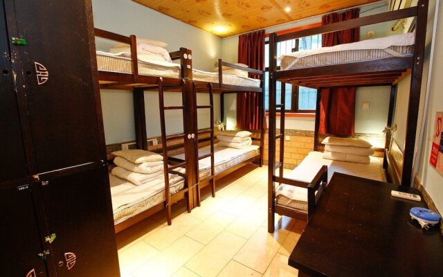 Warriors Youth Hostel