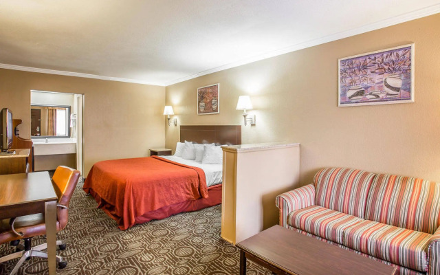 Quality Inn & Suites Ft. Jackson Maingate