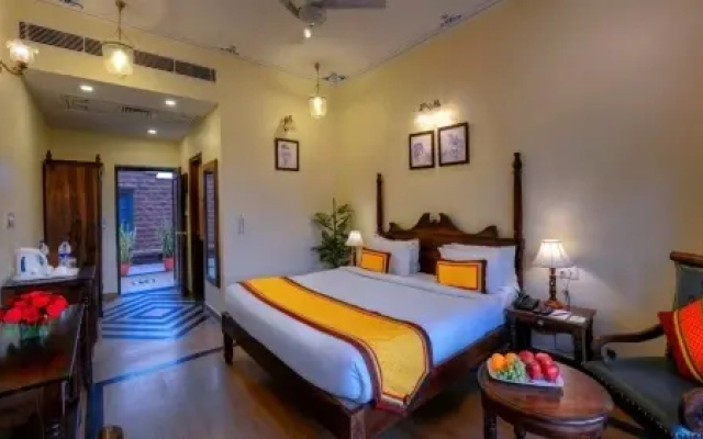 Treehouse Raj Bagh A Boutique Heritage Hotel