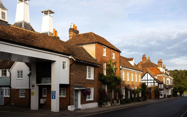 The Red Lion Hotel