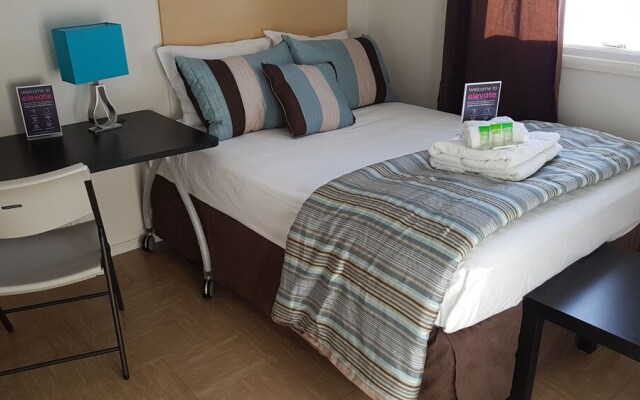 Crestview Guest House