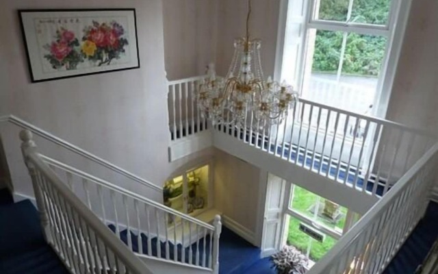Hedgefield House Hotel