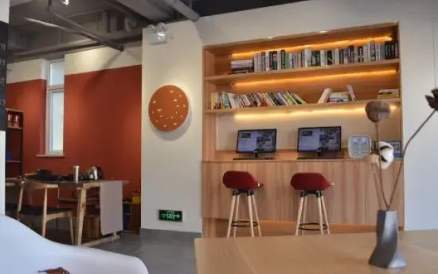 Pod Choice Hotel (Shanghai Gucun Park Huashan Hospital)