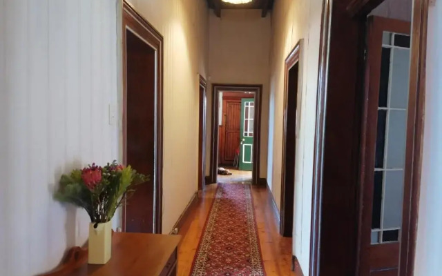 Albert Manor Guest House