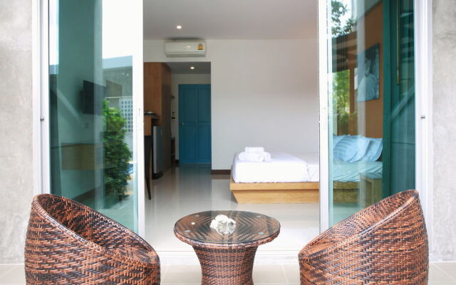 ZEN Rooms Takua Thung Road