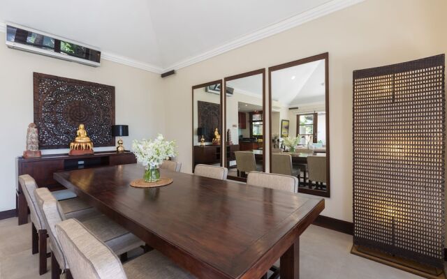 Aqua Vista 24 - Private Pool Villa Near The Beach