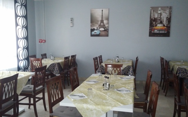 Hotel Le Colombelle