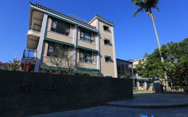 Yueshan Tinghai B&B