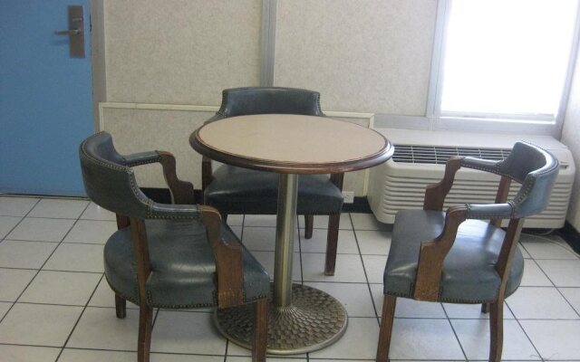 Regency Inn of Naperville