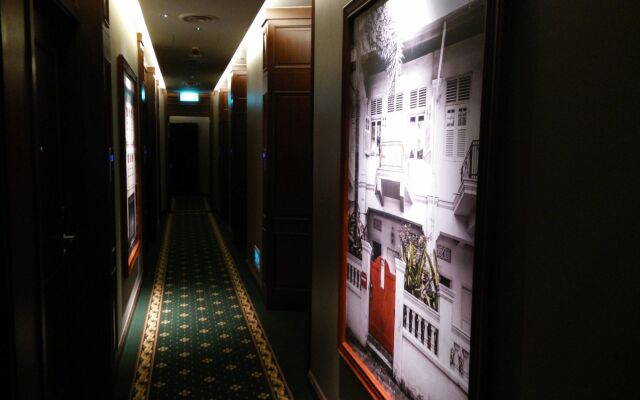 Astro Hotel