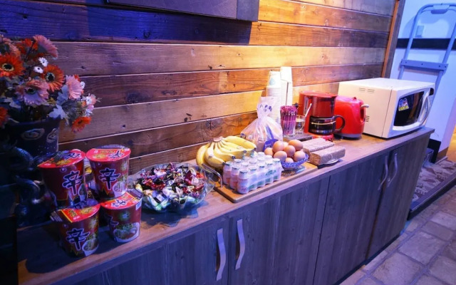 Jeonju Uadong Hotel MIX