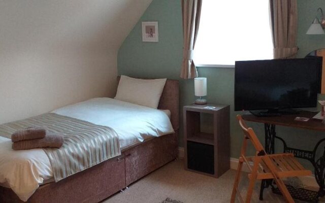Acorn Lodge Guest House