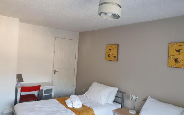 Swindon Cowdrey House - EnterCloud9SA