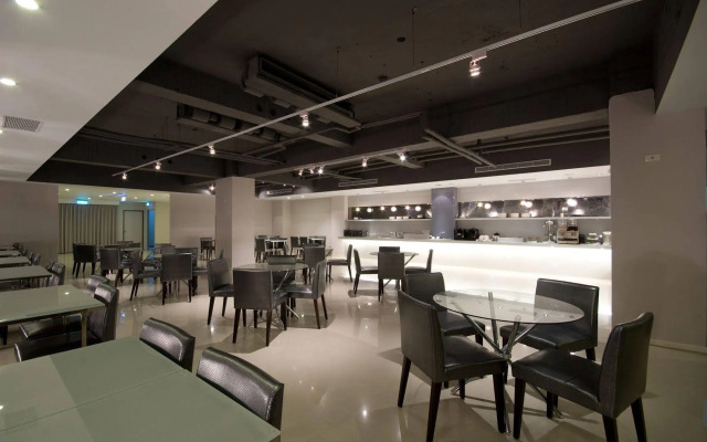 The Riverside Hotel Esthetics
