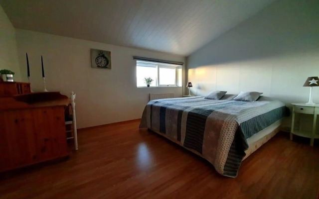 Skálatjörn Guesthouse