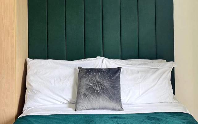 Room-minimalist Studio in Saint Dominiqu