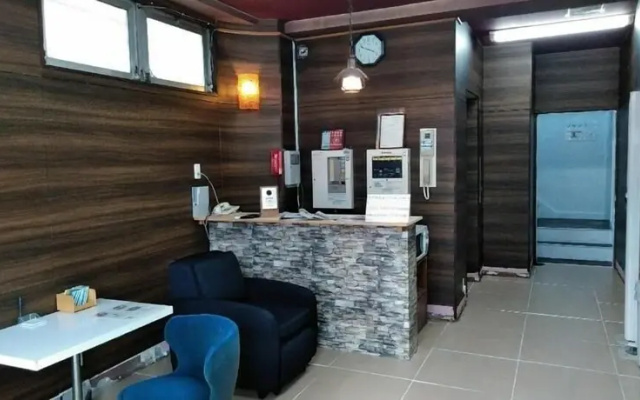Business Hotel Takanoya