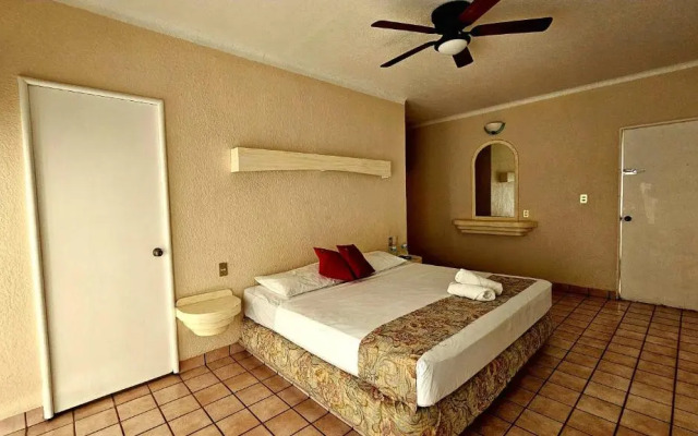 Hotel Hacienda Del Rio