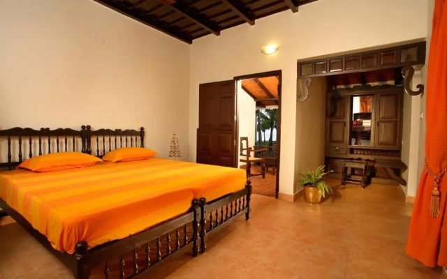 Vembanad House Boutique Back Water Homestay