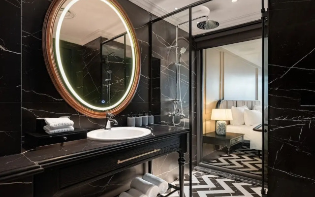 T Boutique Hotel