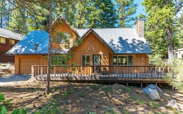 Bernese's Bungalow by Tahoe Mountain Properties