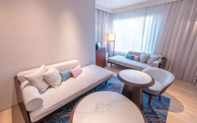 Hotel Springs Makuhari Premier
