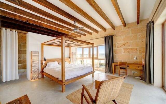 Residence by G Sa Curia Fosca