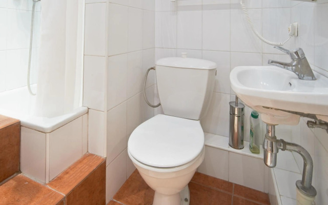 Regina House- sv. Mikalojaus 13