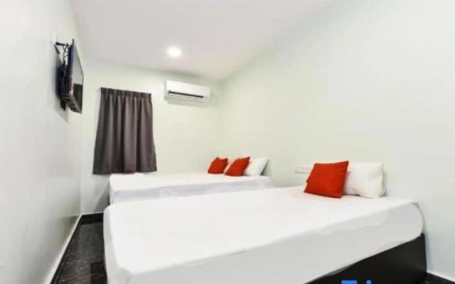 Th Hotel