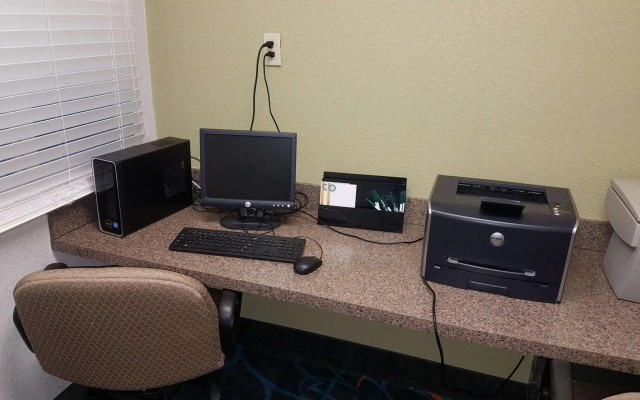 Quality Inn & Suites