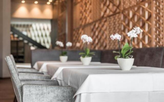 Hotel Schwefelbad (Schenna Resort)