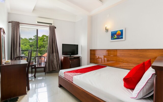 OYO 500 A Loc Hotel