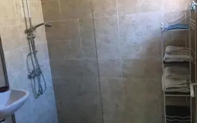Riad Lalla Zahra