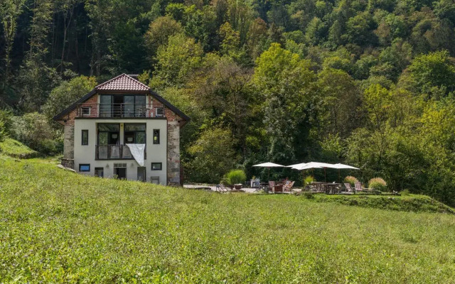 Klavze 28