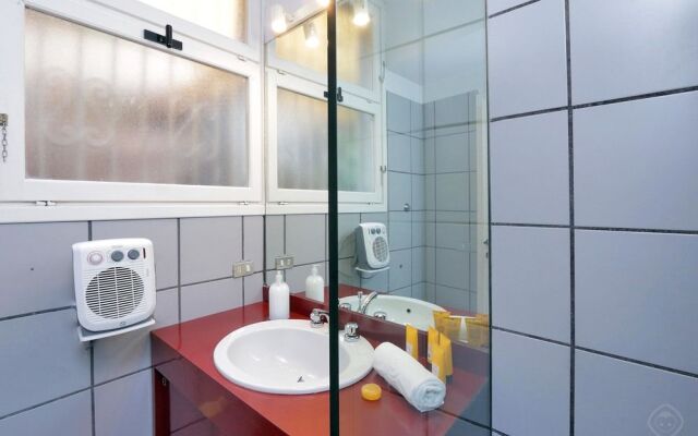 Trastevere apartments-Sant Egidio area