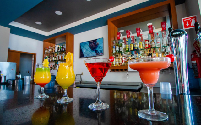 Oceano Palace Beach Resort