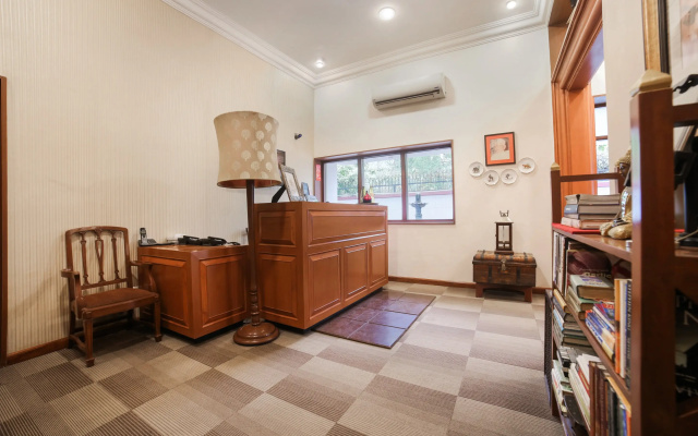 FabHotel The Dayal