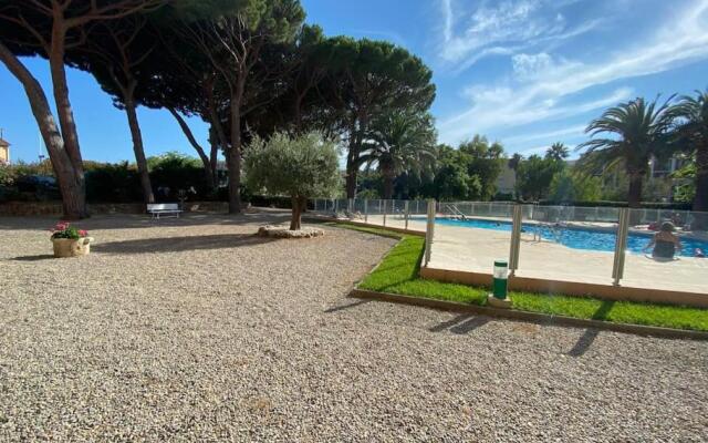 Magnifique T2 Avec Piscine - Centre Sainte Maxime