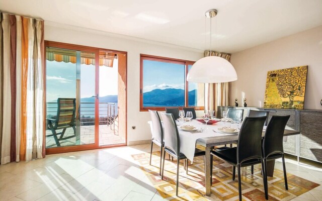 Beautiful Home in Rijeka With Wifi and 5 Bedrooms