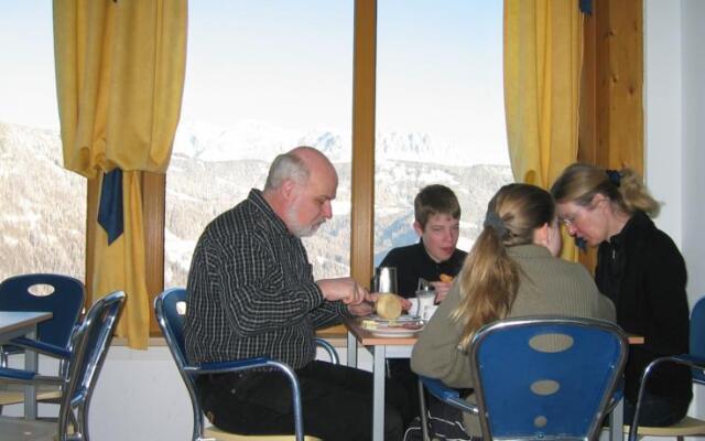 Hostel Jugendhotel Weitenmoos