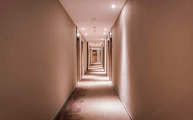 Homeinn · neo (Nanchang Yangming Road Children's Hospital Subway Station)