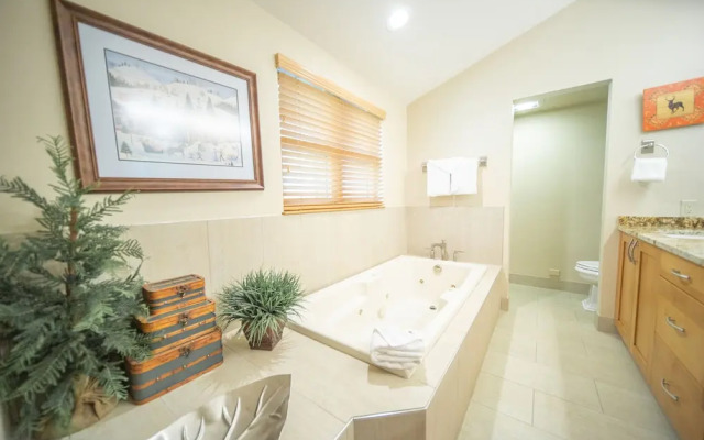 Starfire Townhomes